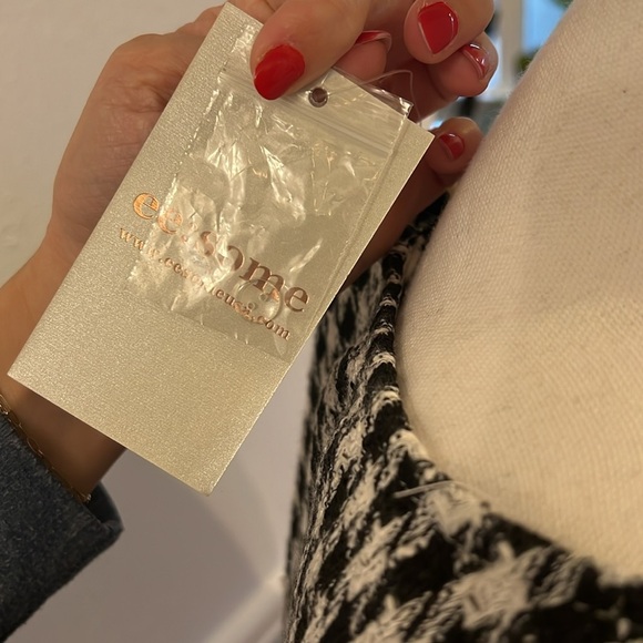 NWT HOUNDSTOOTH BLOUSE WITH SOLID WHITE COTTON SLEEVES - SIZE SMALL - Picture 6 of 9